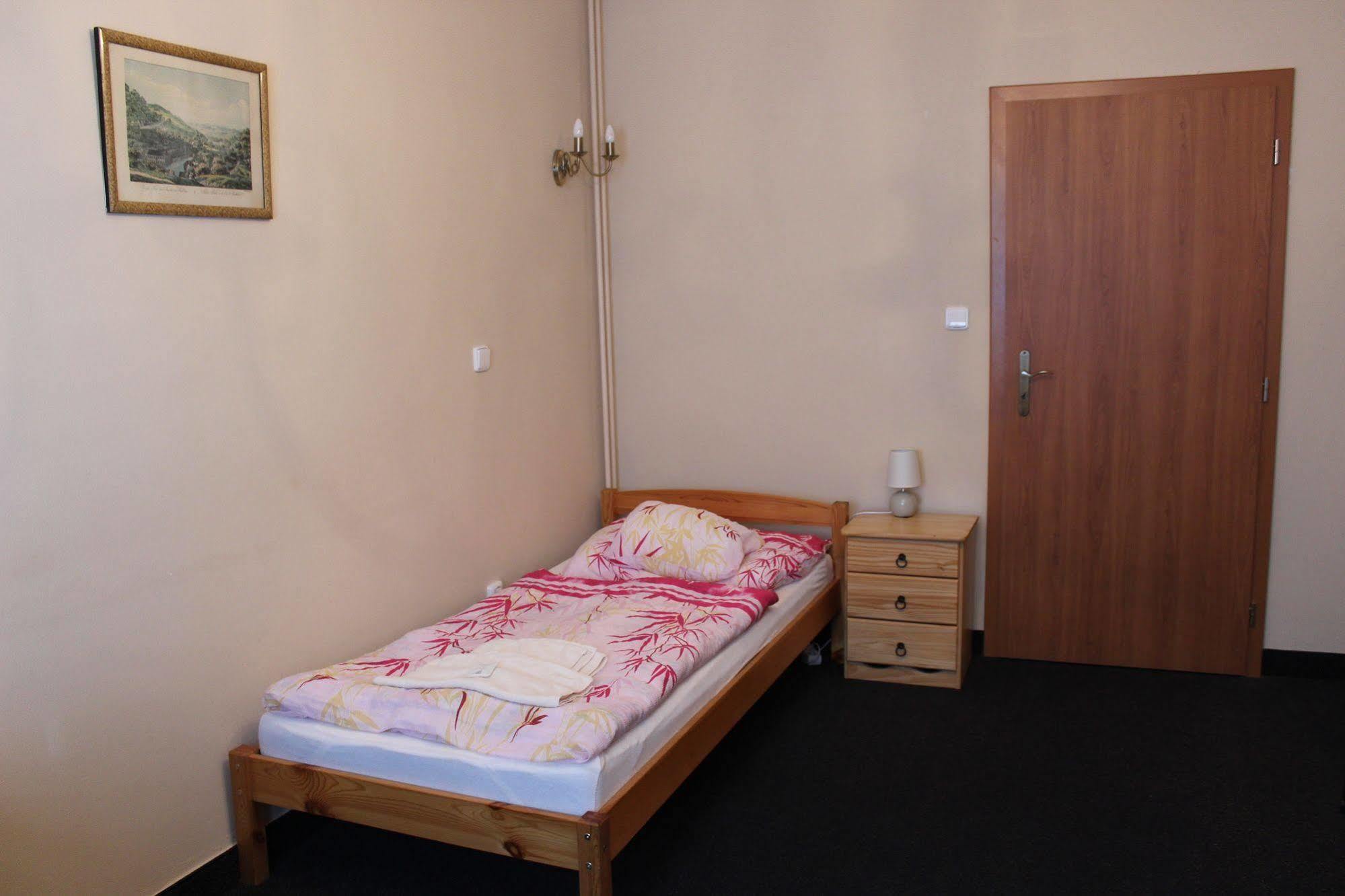 Hotel Lukas 3*